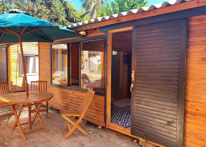 Lazoglu Camping Guzelcamlı